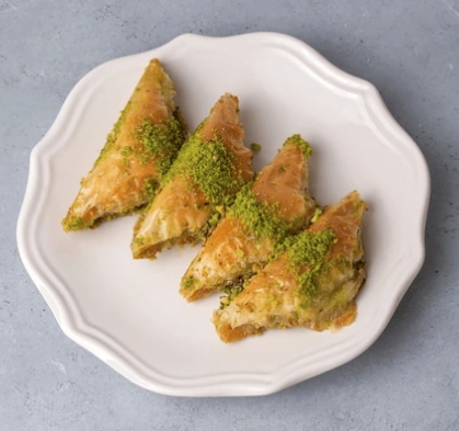 Özenle Hazırlanmış 1000 Gr Şöbiyet pasta